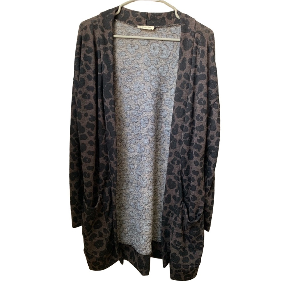 BEESON RIVER Women’s Brown with Black Animal Print Sweater Cardigan Duster